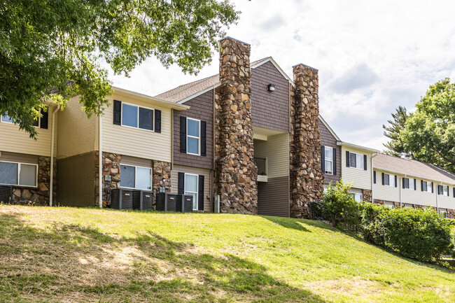 Building Photo - Biltmore Place Apartments