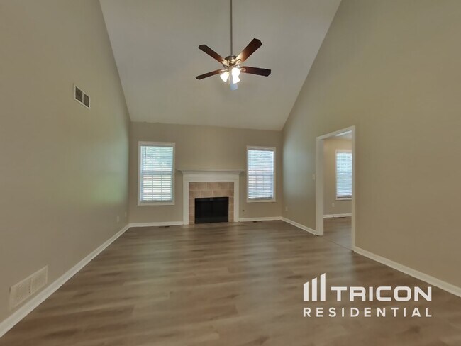 Building Photo - 7258 Brittany Way