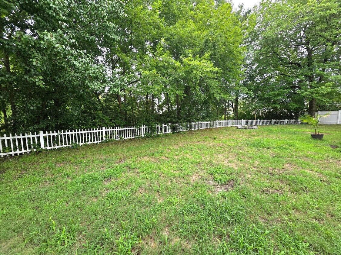 Building Photo - 5 Longleaf Ct