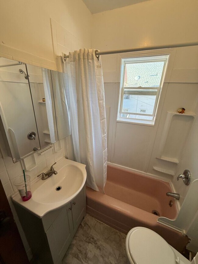 Foto del edificio - 1732 St Paul St