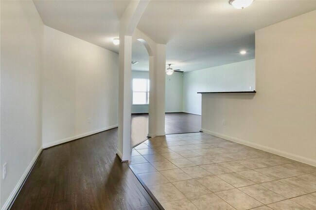 Foto del edificio - 22622 Cloverland Field Dr
