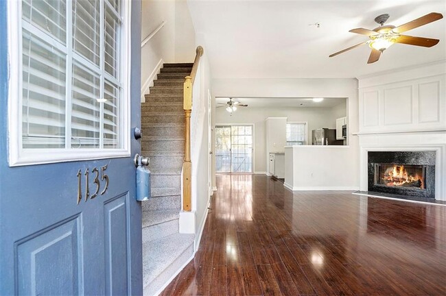 Foto del edificio - 1135 Kilmington Ct
