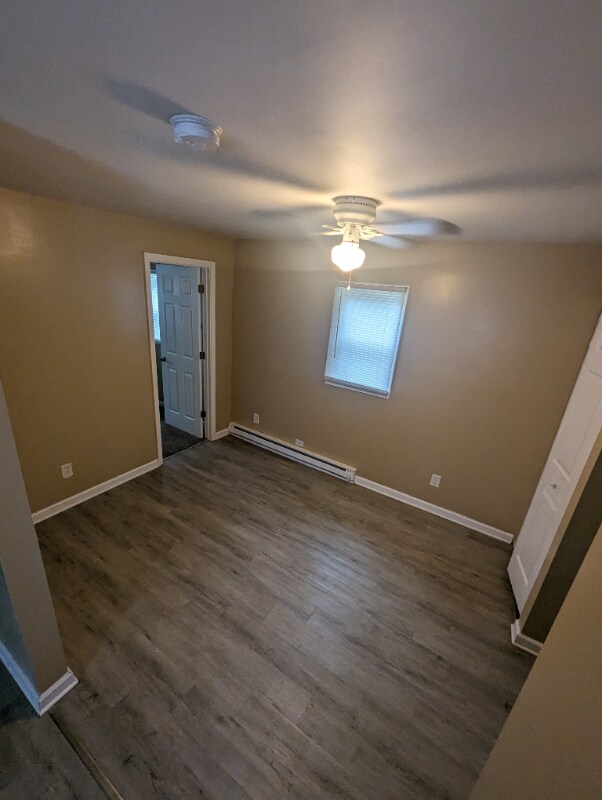 Foto del edificio - 313 W 21st St