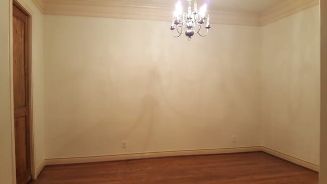 Foto del edificio - 4035 Lanark Ln