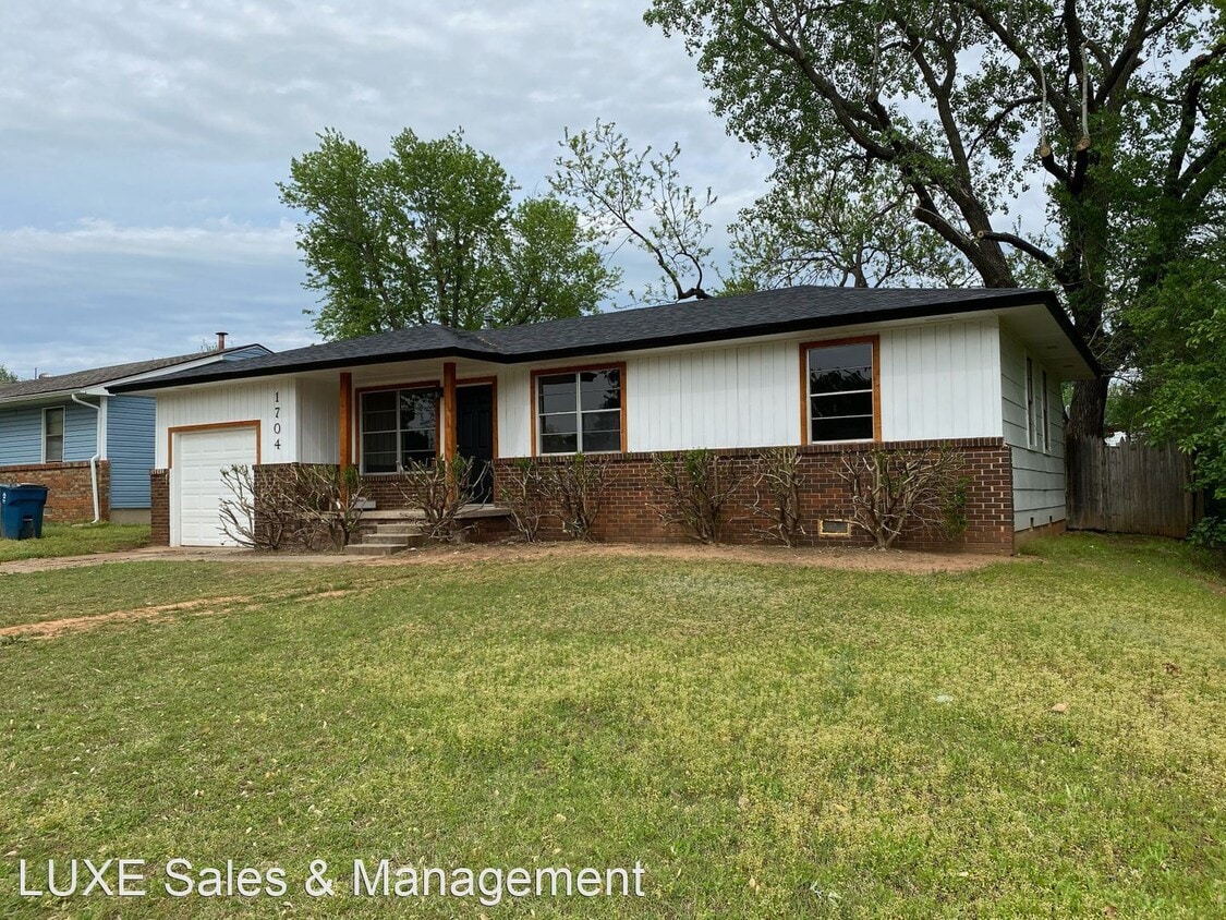Primary Photo - 3 br, 1 bath House - 1704 Waltz Way
