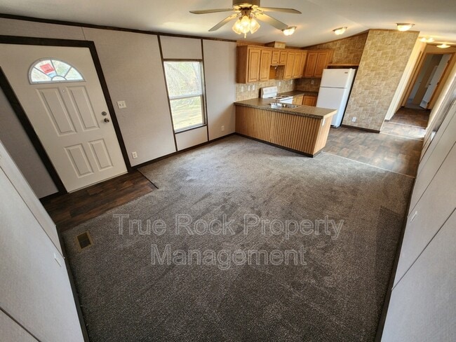 Building Photo - 16243 CR 1526- Garden Oaks #113