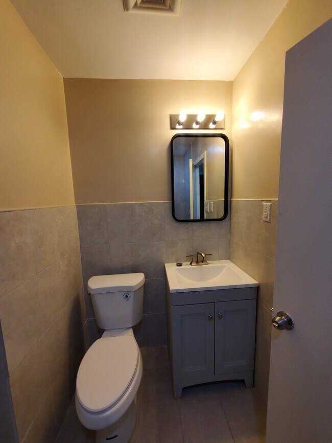 Foto del edificio - 7915 Bustleton Ave