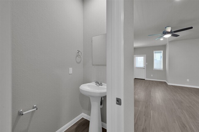 Building Photo - 2333 Green Sturgeon Ct