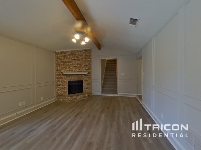 Foto del edificio - 8033 Berrybrook Dr