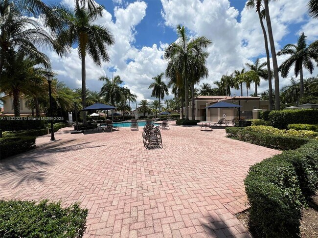 Foto del edificio - 5096 NW 113th Pl