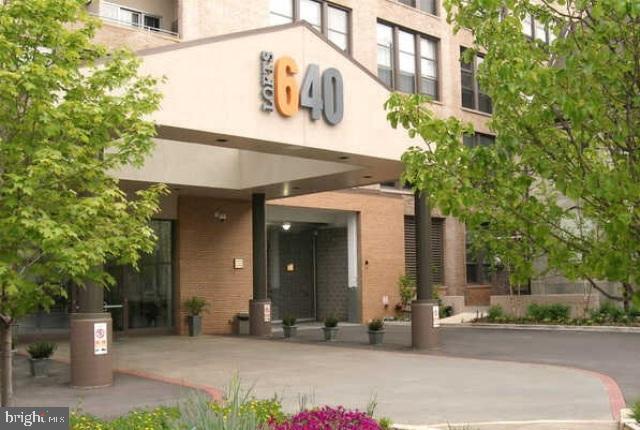 Foto del edificio - 640 BROAD St