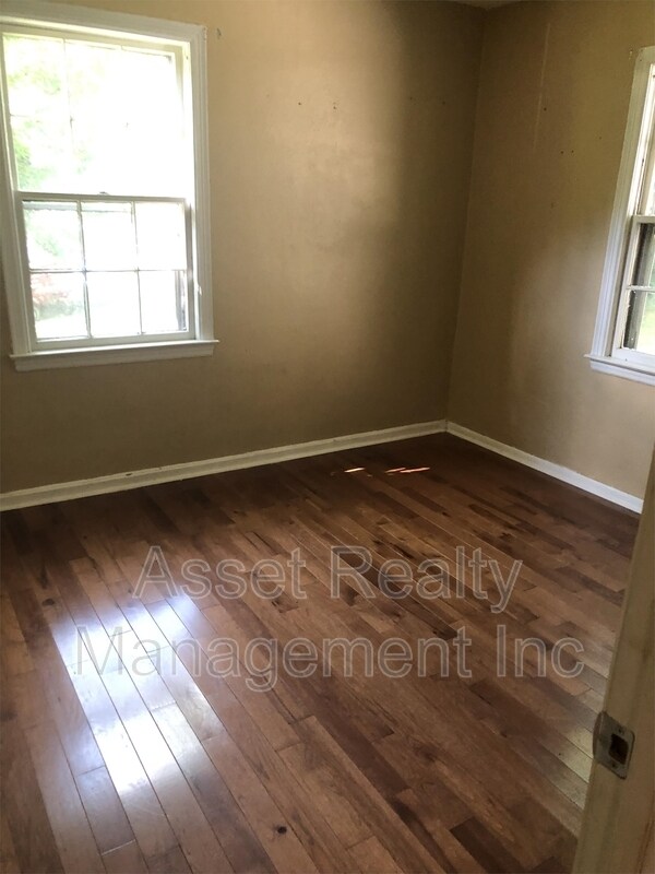 Foto del edificio - 2315 Greenfield Ln