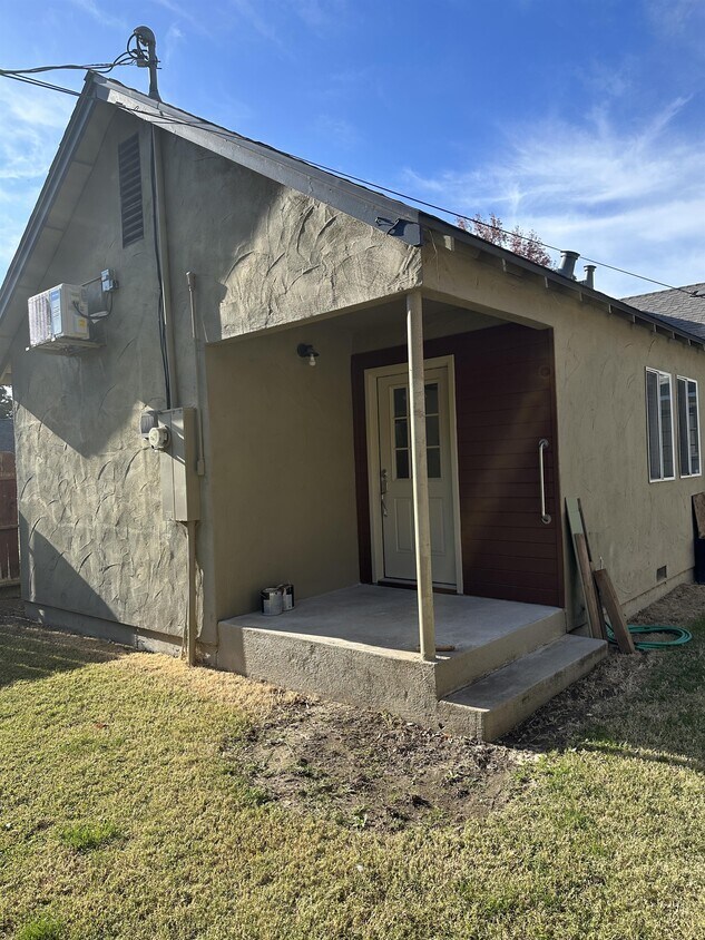 1040 E Main St, Turlock, CA 95380 Townhome Rentals in Turlock CA