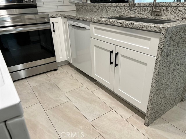 Foto del edificio - 74443 Driftwood Dr