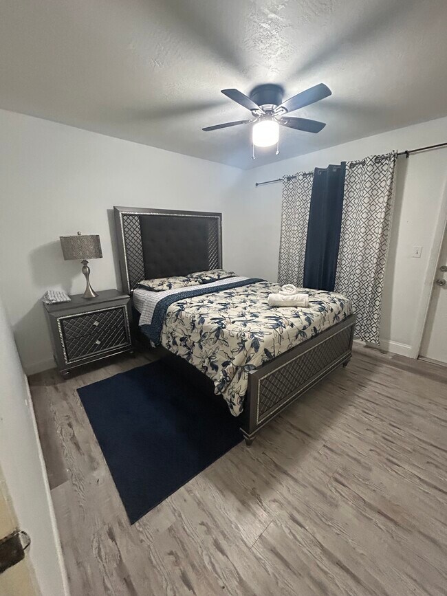 Foto del edificio - 1091 SW 32nd Ct
