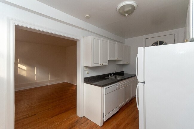 Foto del edificio - 3810 N Fremont St