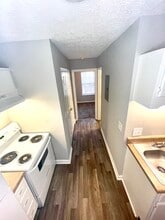 Building Photo - Cove at Center Point