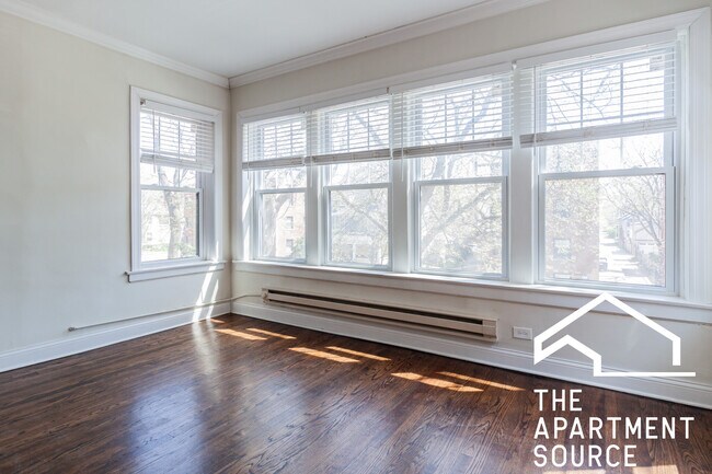 Foto del edificio - 1134 Maple Ave