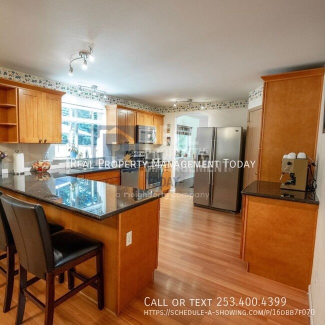 Building Photo - 11727 123rd Ave Ct E