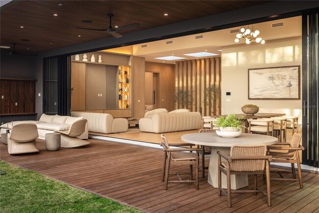 Foto del edificio - 8968 Bay Cove Ct