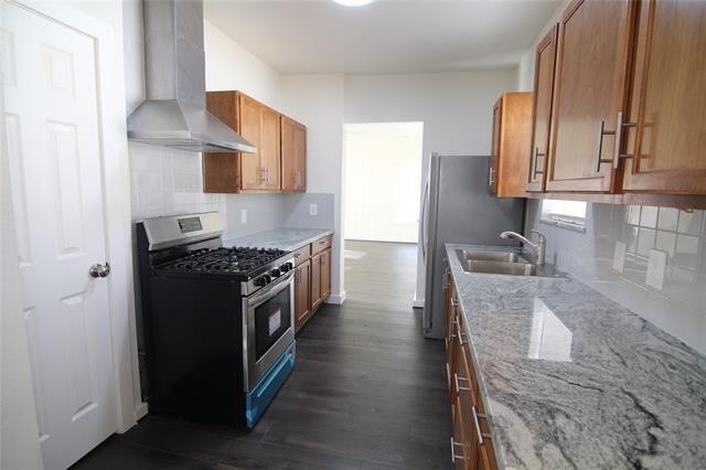 Building Photo - 511 Cristler Ave