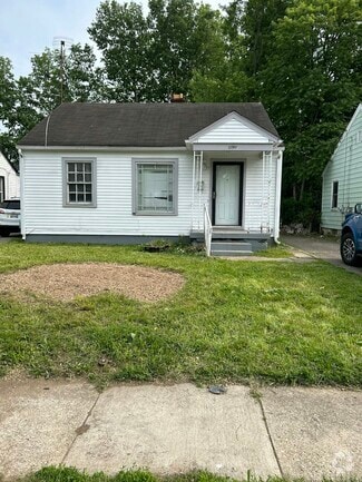 Building Photo - 4608 St James Ave