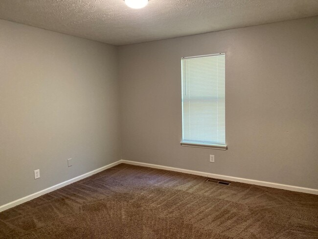 Building Photo - 22 Gardencrest Cv