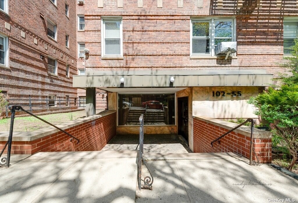Primary Photo - 102-55 67th Dr