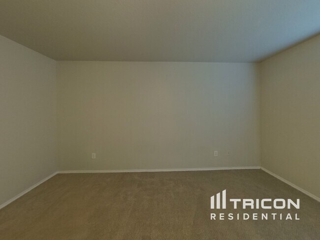 Foto del edificio - 4908 Parkrise Dr
