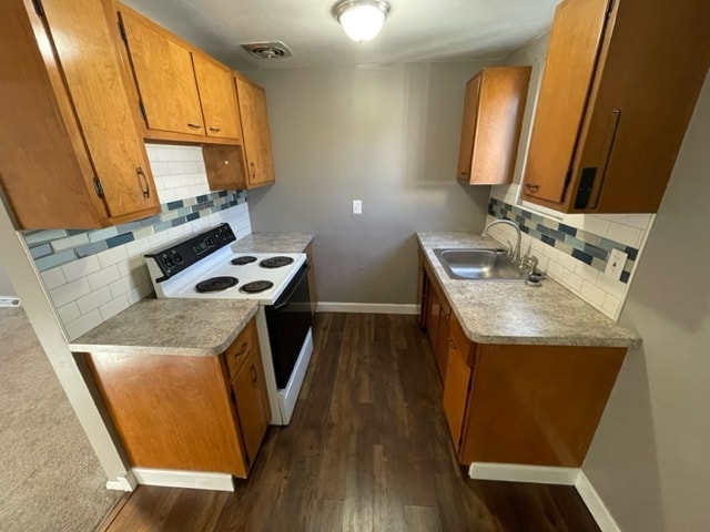 Building Photo - 4326 W 152nd St