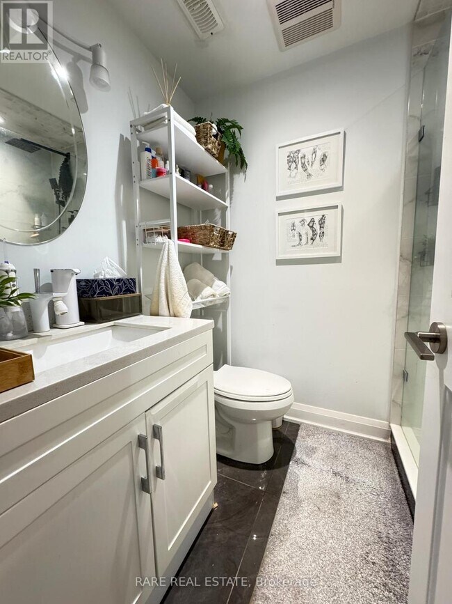 Photo du bâtiment - 980 Jacarandah Dr