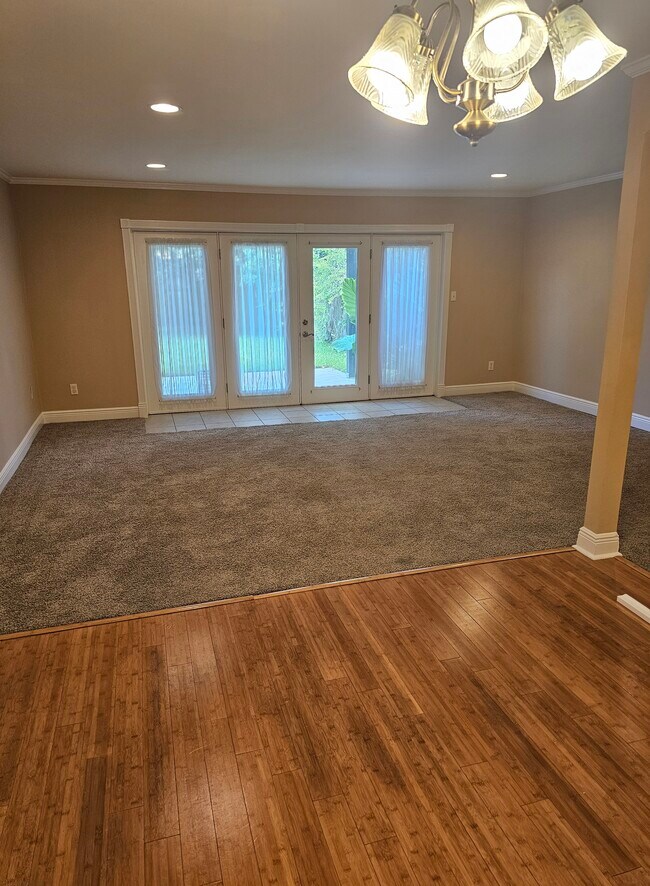 Sala de estar - 117 28th St