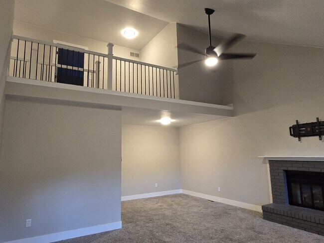 Foto del edificio - 3625 Trailhill Pl