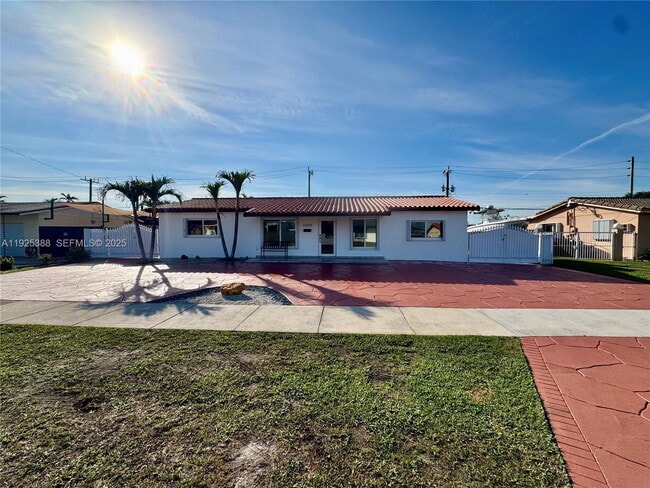 Photo - 12813 SW 20th St House