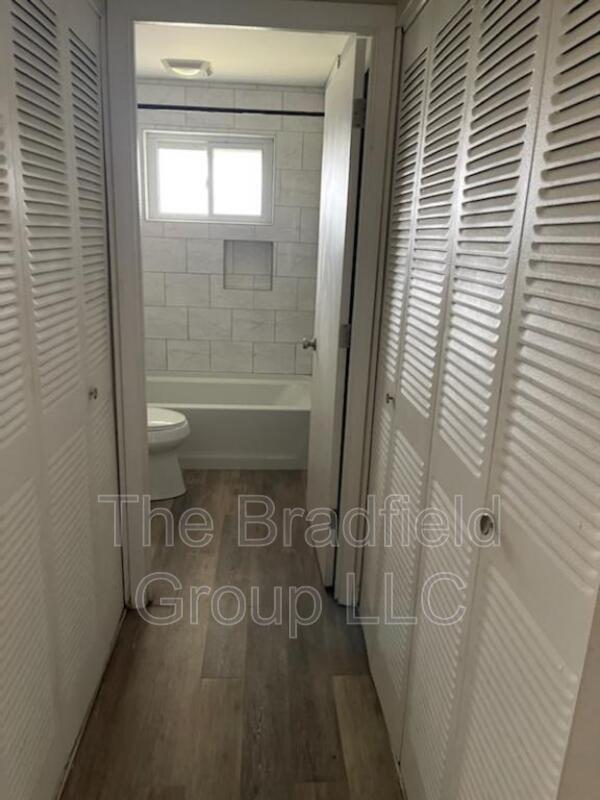 Building Photo - 6153 Farmborough Dr