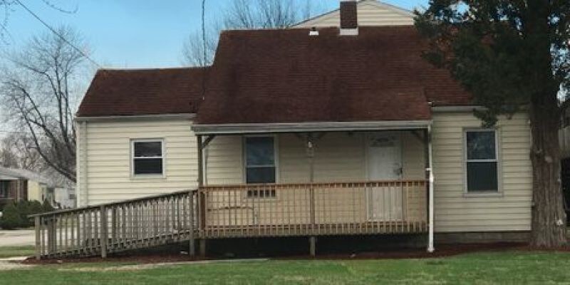 Building Photo - 3600 Falling Springs Rd