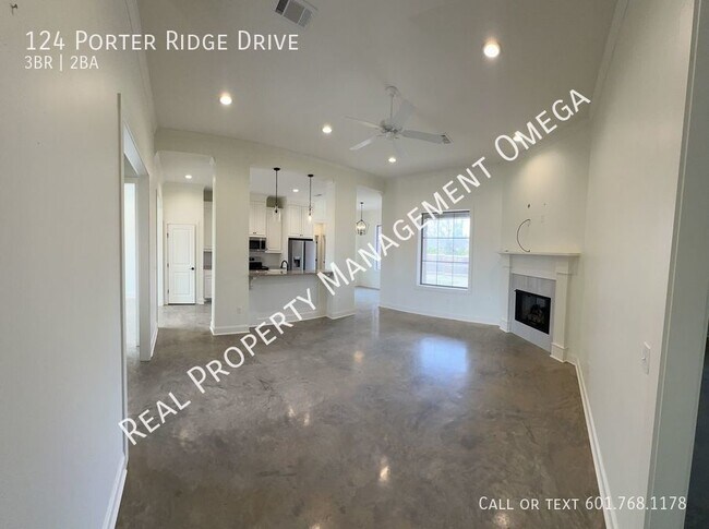 Building Photo - Beautiful Home in Magnolia Pointe Subdivision
