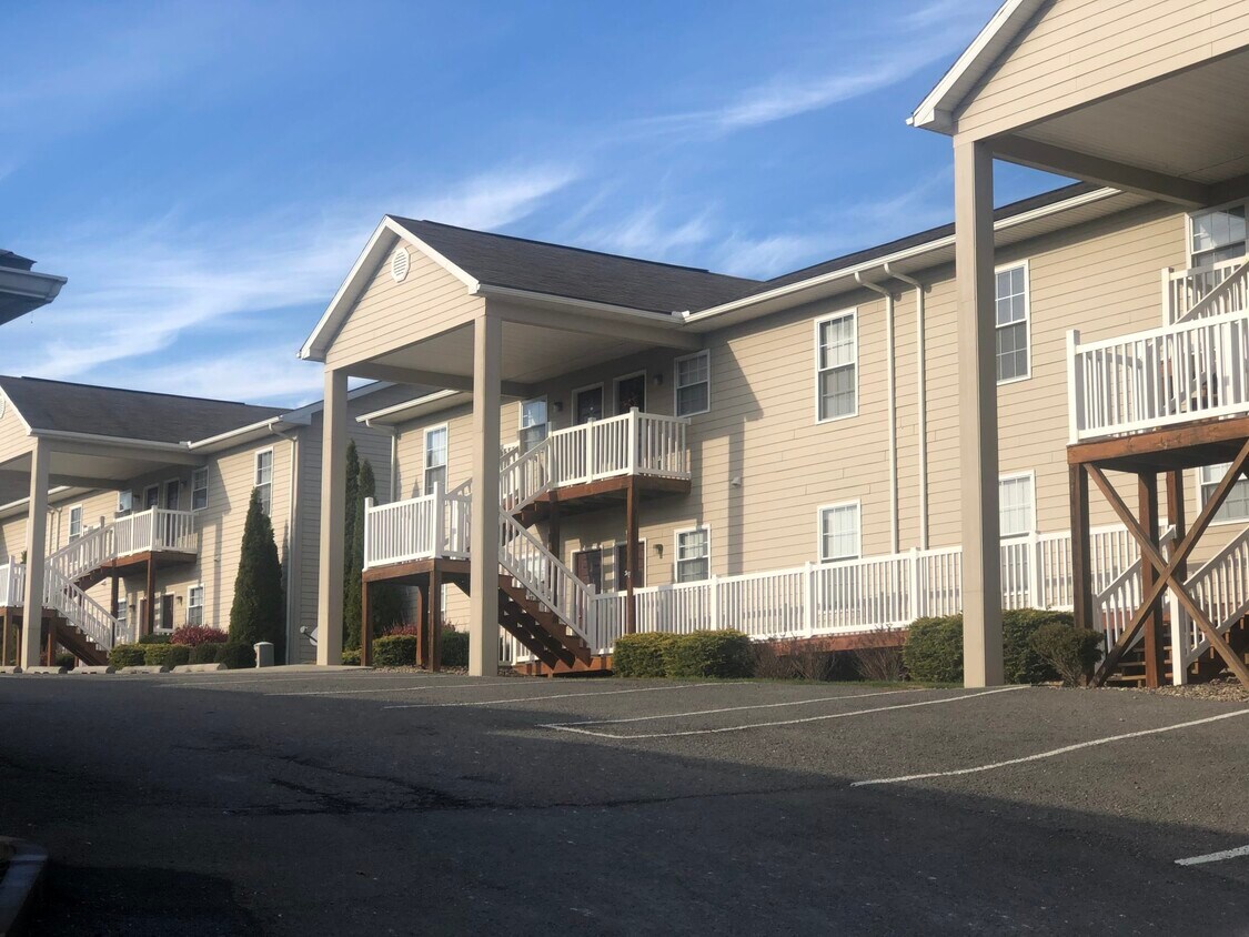 Vientos cruzados exteriores - Crosswinds Apartments