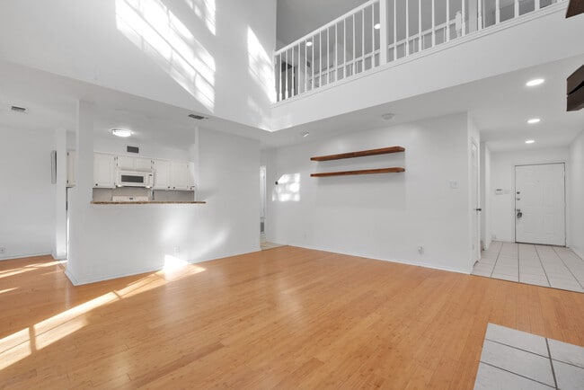 Foto del edificio - 7930 Roanoke Run