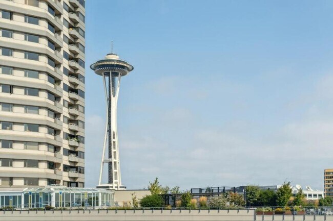 Building Photo - 2 bedroom in Seattle WA 98121