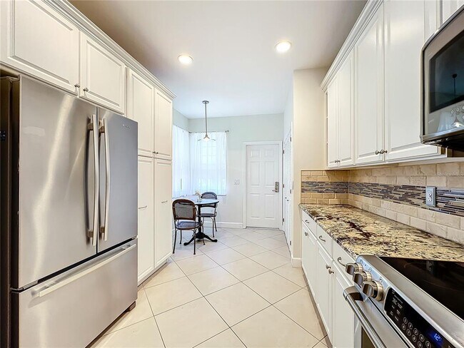 Building Photo - 16115 Amethyst Key Drive