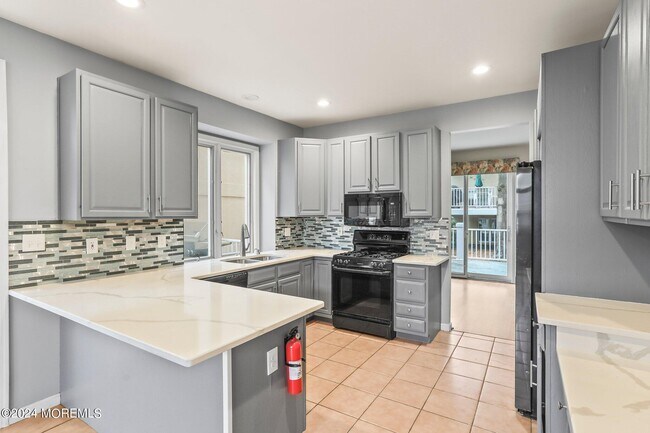 Building Photo - 218 Pebble Beach Ct