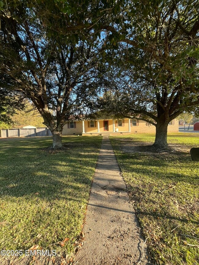 Foto del edificio - 607 Sookalena St