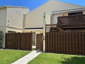 Building Photo - 641 Executive Center Dr