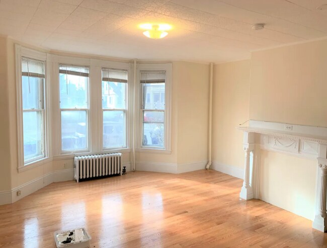 Foto del edificio - 381 Harvard St