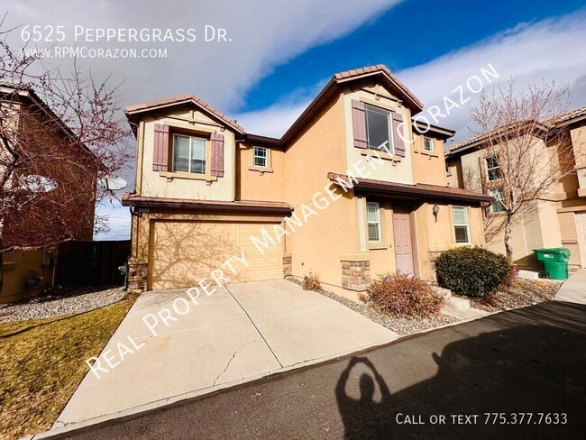 Foto del edificio - Great Spanish Springs home with view!