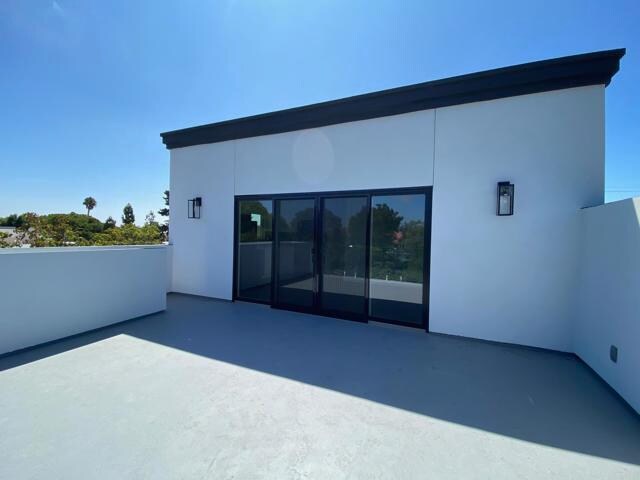 Foto del edificio - 2944 Gobat Ave