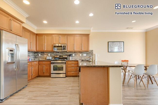 Foto del edificio - 2700 Lavender Terrace