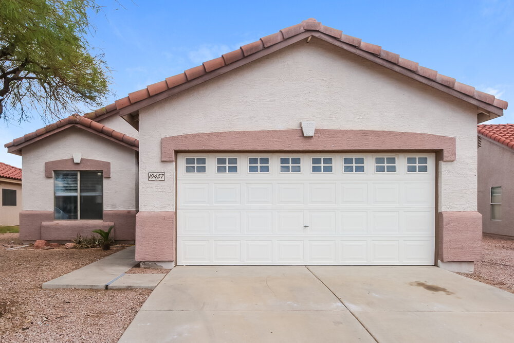 Foto principal - 10457 E Birchwood Ave