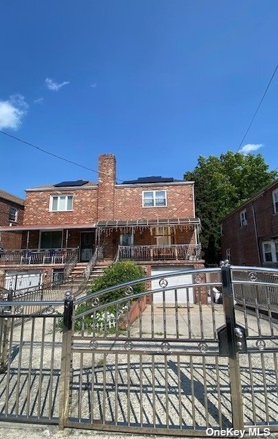 Primary Photo - 2728 Laconia Ave